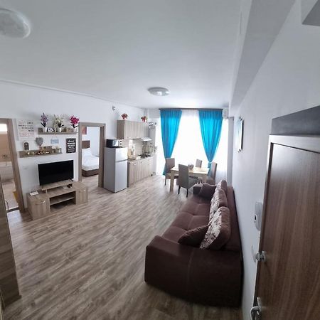 Summerland Apartment M&A 마마이아 외부 사진